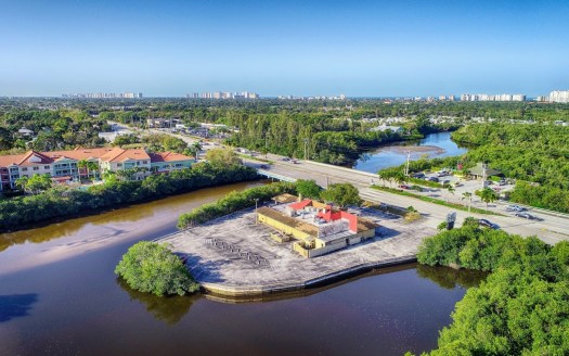 12300 Tamiami Trail North