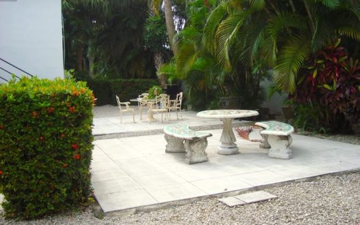 The Leonardo Apartments